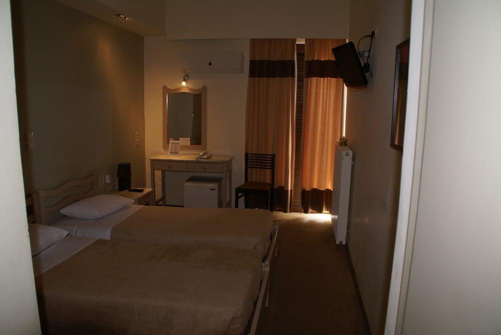Hotel Yria