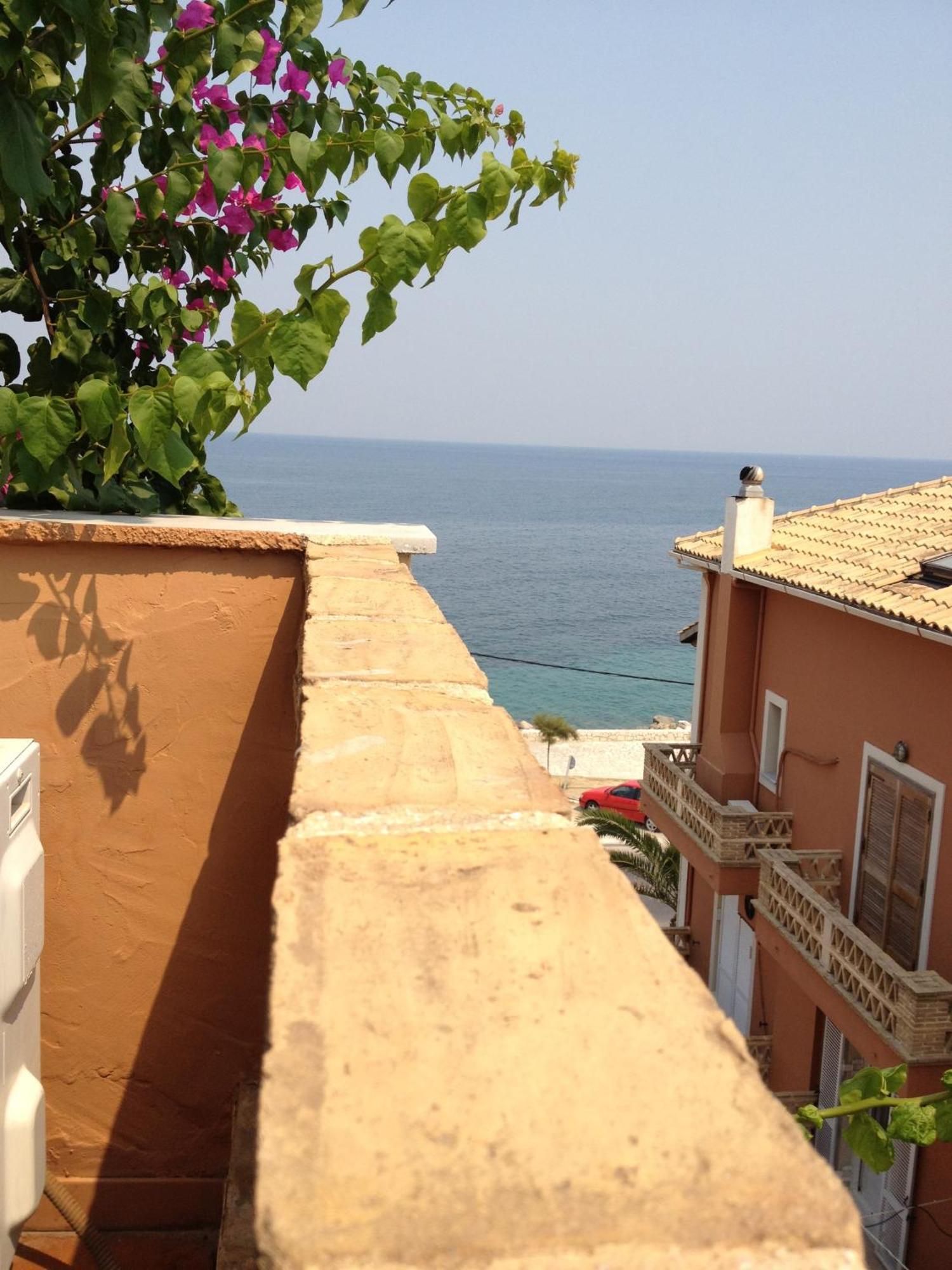Hotel Yria